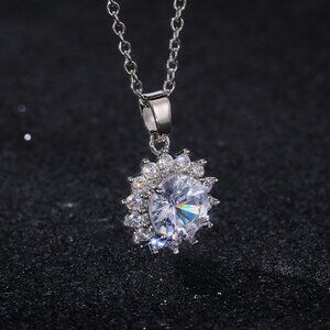 🍁 Shiny Round Sun Flower CZ Silver Romantic Necklace for Women, EVGG1099